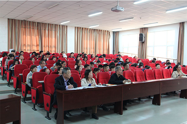 校纪委书记翟健为伟德国际betvlctor1946、计算机学院、力学学院、体育学院作十八届六中全会精神专题辅导