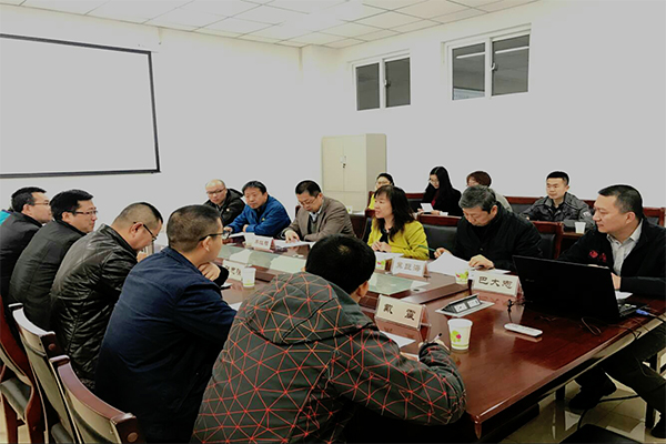 校发展党员工作专项检查组莅临公司指导工作 校发展党员工作专项检查组莅临公司指导工作