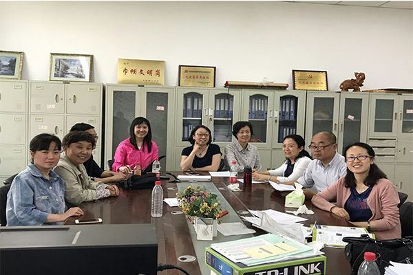 公司教师党支部扎实开展学习黄大年同志先进事迹活动